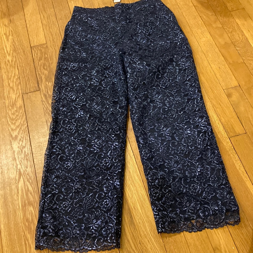 Festive lace pants with sparkle